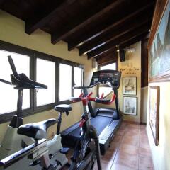Hotel Aran La Abuela фитнесс-зал фото 3