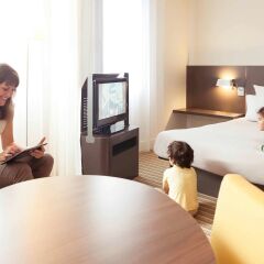 Отель Novotel Suites Paris Montreuil Vincennes детские мероприятия