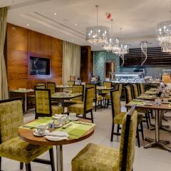 Protea Hotel by Marriott Benin City Select Emotan питание