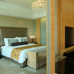 Отель Wyndham Grand Plaza Royale Oriental Shanghai Китай, Шанхай - отзывы, цены и фото номеров - забронировать отель Wyndham Grand Plaza Royale Oriental Shanghai онлайн комната для гостей фото 4