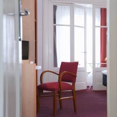 Отель Ibis Lyon Centre Perrache Франция, Лион - 1 отзыв об отеле, цены и фото номеров - забронировать отель Ibis Lyon Centre Perrache онлайн удобства в номере фото 2