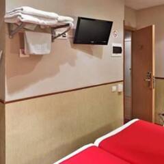 Отель Hostal Bcn Port Испания, Барселона - 3 отзыва об отеле, цены и фото номеров - забронировать отель Hostal Bcn Port онлайн фото 2
