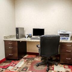 Отель Comfort Inn Louisville интерьер отеля