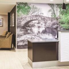 Отель La Quinta Inn & Suites New York City Central Park интерьер отеля фото 2