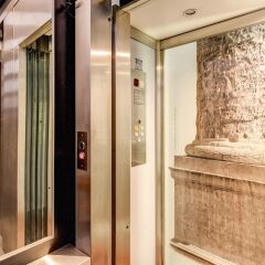 Отель Pantheon Miracle Suite сауна