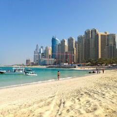 Отель Arjaan by Rotana Dubai Media City пляж