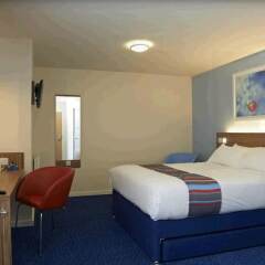 Отель Travelodge Manchester Piccadilly комната для гостей фото 3