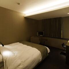 Sannomiya Terminal Hotel Кобе комната для гостей