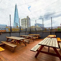 Отель St Christopher's Inn London Bridge - The Oasis бассейн