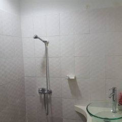 Residence Alex in Abidjan, Cote d'Ivoire from 98$, photos, reviews - zenhotels.com bathroom photo 2