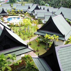 Отель Airport Resort & Spa балкон