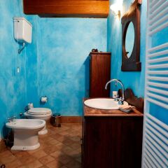 Отель Agriturismo Il Molino Antico Сполето ванная