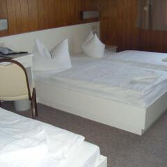 Central-Hotel Tegel комната для гостей