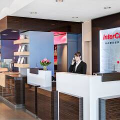 Отель InterCityHotel Hamburg Altona интерьер отеля фото 2