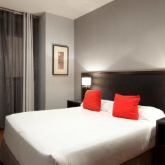 Suites Center Barcelona in Barcelona, Spain from 463$, photos, reviews - zenhotels.com guestroom