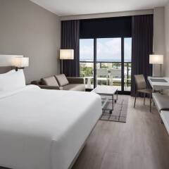 AC Hotel by Marriott Kingston Jamaica комната для гостей фото 2