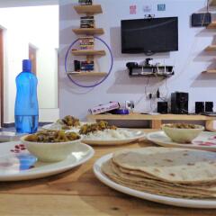 Rootsvilla Hostel Goa Гоа питание