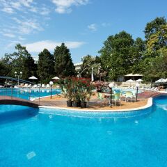 Hotel Lebed - All Inclusive бассейн