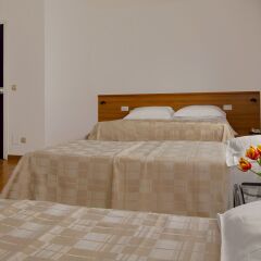 Hotel Mistral 2 Ористано комната для гостей фото 4