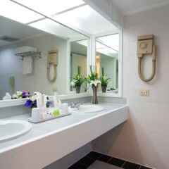 Отель Ambassador City Jomtien Pattaya - Inn Wing На Чом Тхиан ванная