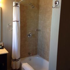 enVision Hotel Boston Longwood, an Ascend Collection Member ванная