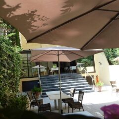 Отель Hôtel Saint Georges гостиничный бар