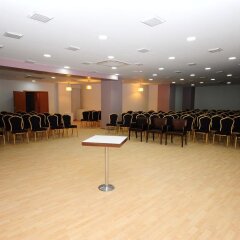 Yucel Hotel Турция, Усак - отзывы, цены и фото номеров - забронировать отель Yucel Hotel онлайн помещение для мероприятий фото 2