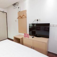 Отель ZEN Rooms Jalan Raja Laut Chowkit Малайзия, Куала-Лумпур - отзывы, цены и фото номеров - забронировать отель ZEN Rooms Jalan Raja Laut Chowkit онлайн удобства в номере фото 2
