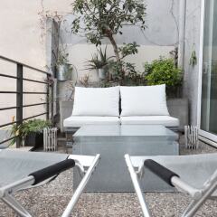 Отель Design Loft In The Heart Of Athens фото 2