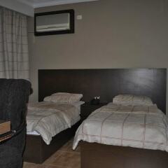 Alballouti Hotel Suites Амман комната для гостей фото 8