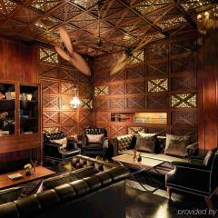 Hotel Muse Bangkok Langsuan - MGallery Collection интерьер отеля