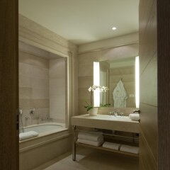 Grand Hotel Savoia ванная