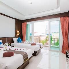 Отель Azure Bangla Phuket Патонг комната для гостей фото 2