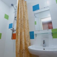 Гостиница Колос в Тюмени 1 отзыв об отеле, цены и фото номеров - забронировать гостиницу Колос онлайн Тюмень ванная фото 2