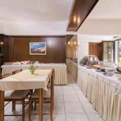 Sunrise Hotel питание