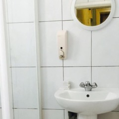 Acacia Hostel ванная