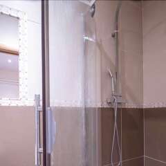 Отель Bateguier One bedroom Cannes ванная