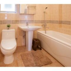 Отель Kariyushi Condominium Resort Kin Beach Side House Gracia Центр Окинавы ванная