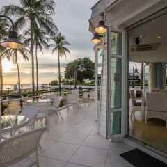 Отель Ambassador City Jomtien Pattaya - Inn Wing На Чом Тхиан гостиничный бар