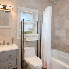 Le Soleil d'Or in Booby Pond Nature Reserve, Cayman Islands from 2125$, photos, reviews - zenhotels.com bathroom photo 3