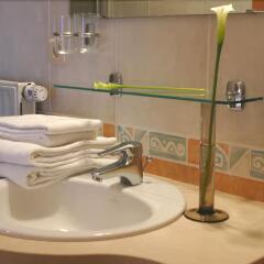 Hotel South Charleroi Airport ванная