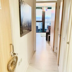Отель 1 Bedroom Apartment in Bow With Spectacular Views Великобритания, Лондон - отзывы, цены и фото номеров - забронировать отель 1 Bedroom Apartment in Bow With Spectacular Views онлайн интерьер отеля фото 2