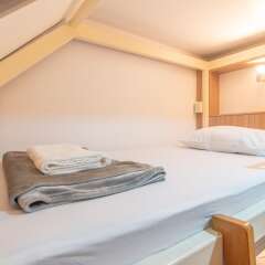The Victory View Hostel Adults only Бангкок сейф в номере