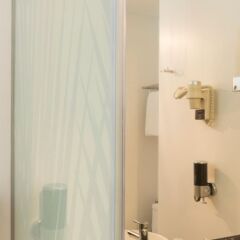 Отель Holiday Inn Express Singapore Orchard Road Сингапур сейф в номере