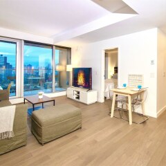 Отель Best Location Yaletown Luxury Suites Канада, Ванкувер - отзывы, цены и фото номеров - забронировать отель Best Location Yaletown Luxury Suites онлайн комната для гостей фото 5