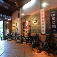 Queen Travel Boutique Hotel - Hang Bac Ханой развлечения