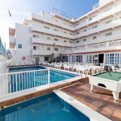 Отель Luxmar Aparthotel бассейн фото 3
