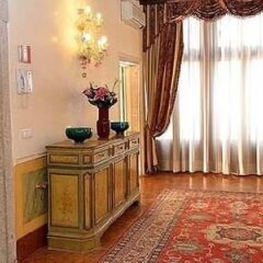 Отель Alloggi al Mercante Италия, Венеция - отзывы, цены и фото номеров - забронировать отель Alloggi al Mercante онлайн интерьер отеля