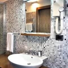 Отель BB Hotels Aparthotel Navigli ванная фото 2