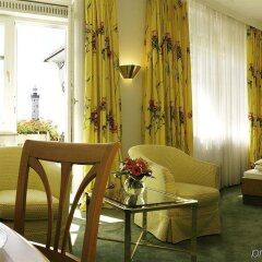 Hotel Reutemann - Seegarten in Lindau, Germany from 277$, photos, reviews - zenhotels.com guestroom